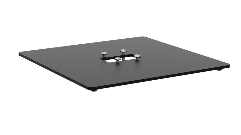 Das Bild zeigt eine schwarze, quadratische Grundplatte mit vier silbernen Schrauben, die für die Montage oder Sicherung von Geräten im modernen, minimalistischen Look unerlässlich sind.
