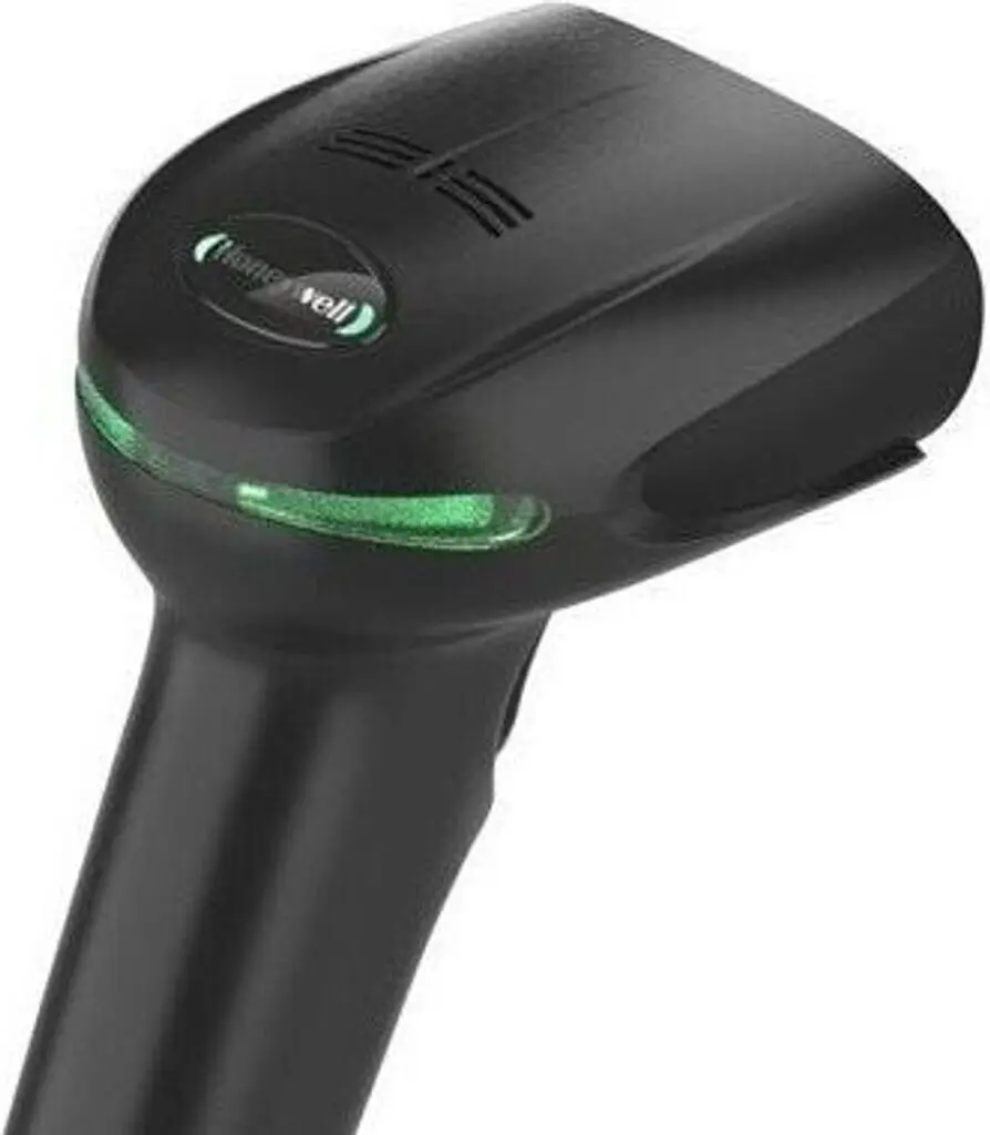 Nahaufnahme eines eleganten, schwarzen Honeywell-Barcodescanners mit grüner Leuchtanzeige. Dieser Barcode-Scanner ist für den Einzelhandel und die Bestandsverfolgung unverzichtbar.